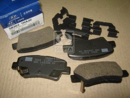 Колодки тормозные задние дисковые ACCENT | Mobis (KIA/Hyundai) 58302-1RA30 (фото 1)