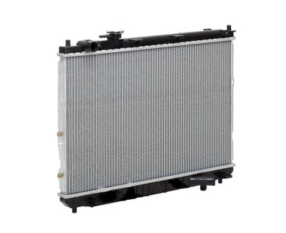Радиатор охлаждения CARENS 1,6 02-06 LUZAR LRc 08FA (фото 1)