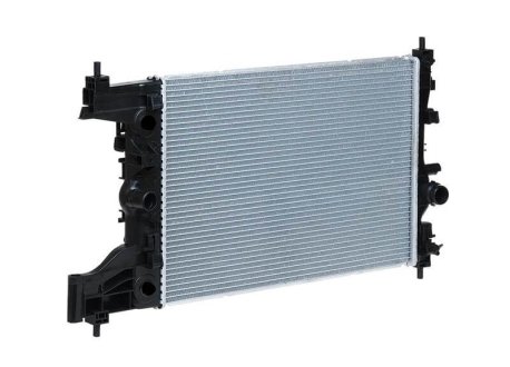 Радиатор охлаждения CRUXE 1,6-1,8 06- LUZAR LRc 0550 (фото 1)