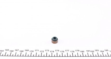 Уплотнительное кольцо, стержень клапана EL707.180, Каренс, Кларус, Спортедж Elring 707.180 (фото 1)