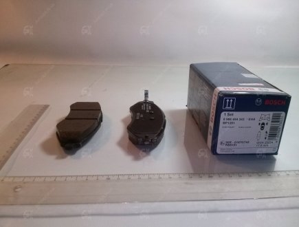 Гальмівні колодки, дискові Bosch 0 986 494 343 (фото 1)