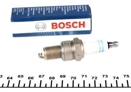 Свічка запалювання WR6DCE NICKEL (LADA,FIAT) (вир-во) Bosch 0 242 240 592 (фото 1)