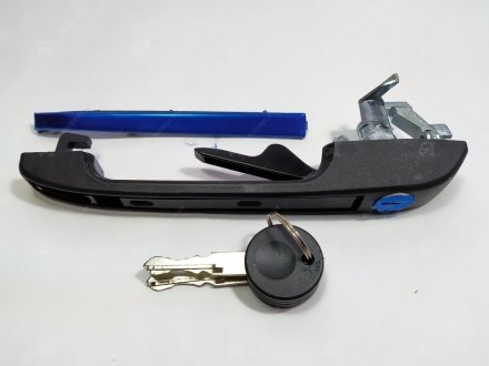Ручка двери передней правой с замком и ключами SW, Кадди, Гольф, Джетта, Поло SWAG 30915434 (фото 1)