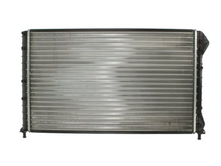 Радиатор охлаждения FIAT, Nissens 61766