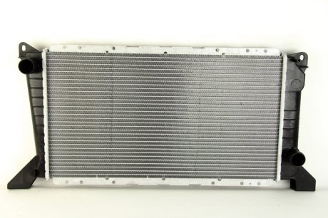 Радиатор охлаждения FORD, Nissens 62241A (фото 1)
