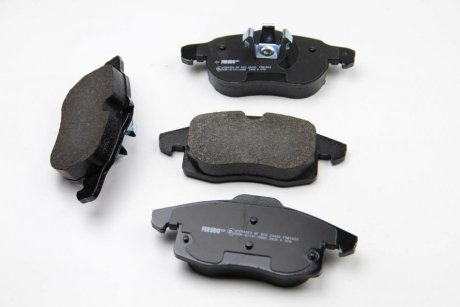Колодки тормозные дисковые передние, комплект: Astra, Signum, Vectra, Zafira Ferodo FDB1520 (фото 1)