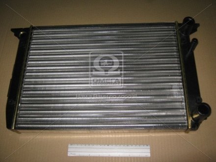 Радиатор охлаждения AUDI Nissens 604611 (фото 1)