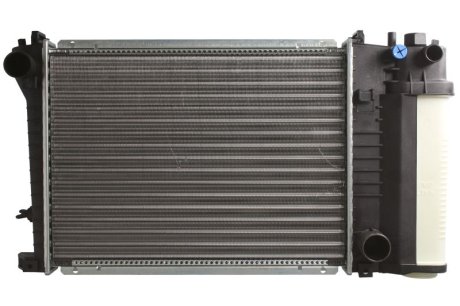 Радиатор охлаждения BMW Nissens 60735A (фото 1)