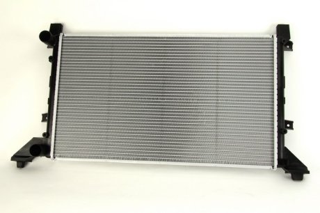 Радиатор охлаждения VW Nissens 65231A