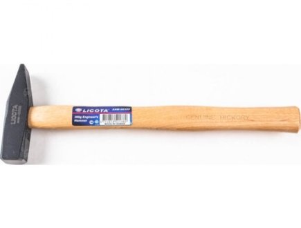 Молоток с ручкой из дерева гикори 300 г Licota AHM-00300 (фото 1)