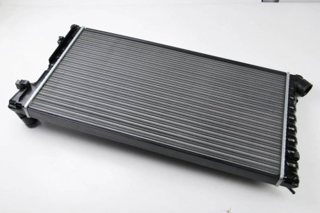 Радиатор Berlingo/Partner 1.8/1.9D/2.0HDI 98-03 (667x359x32) Thermotec D7P006TT (фото 1)