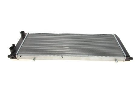 Радиатор AUDI 100 1.8 MT/AT 79-90 Van Wezel 03002051