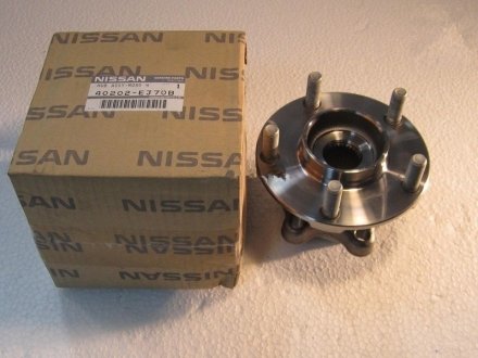 СТУПИЦА КОЛЕСА Nissan Nissan/Infiniti 40202EJ70B