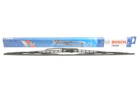 Щетка стеклоочистителя с форсункой (1х700мм) RENAULT Kerax, Premium Distribution, Premium Route 3 397 004 080 Bosch 3397004080