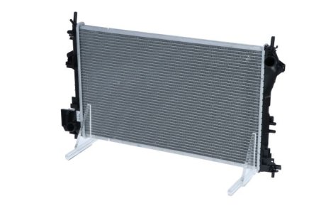 Радиатор охлаждения двигателя NRF 58203
