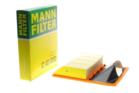 Воздушный фильтр MANN C40002 (фото 1)