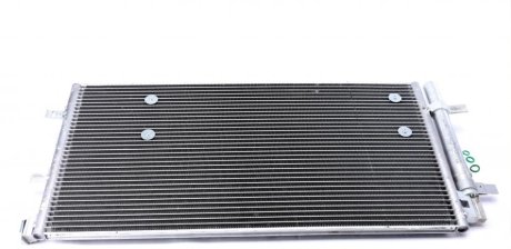 Радиатор кондиционера Audi A4/Q5 1.8TFSI-3.0TDI 07- NRF 35916