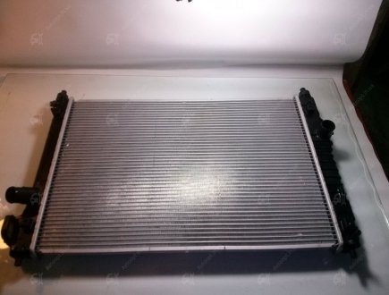 Радиатор охлаждения Авео 4 Т-255 MКПП алюм-паяный без упаковки GENERAL MOTORS 95227751 (фото 1)