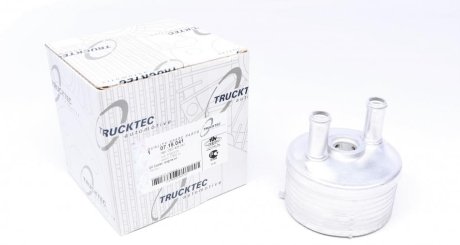 Радиатор масляный TRUCKTEC AUTOMOTIVE 0718041 (фото 1)