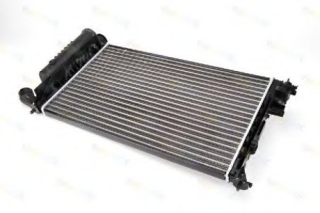 Радиатор, охлаждение двигател Thermotec D7P018TT (фото 1)