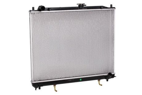 Радиатор охлаждения PAJERO III (00-)/PAJERO IV (06-) 3.2D АКПП (LRc 11189) LUZAR LRC11189 (фото 1)