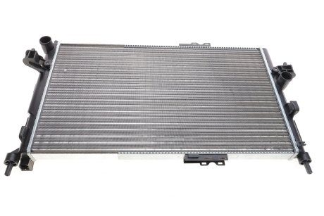 Радиатор системы охлаждения Van Wezel 37002305