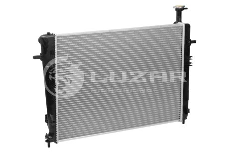 Радиатор охлаждения TUCSON/SPORTAGE (04-) МКПП (LRc 0886) LUZAR LRC0886 (фото 1)