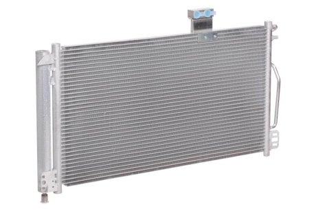 Радиатор MB W203 00- кондиционера (c ресивером) - LUZAR LRAC1503