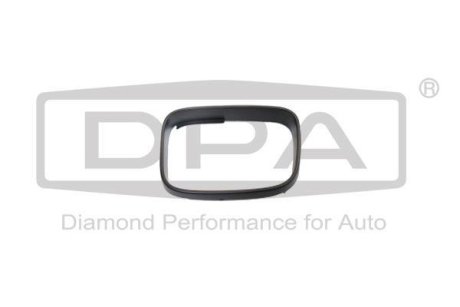 Рамка зеркала заднего вида левая DPA 88580605802