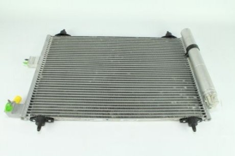 Радиатор кондиционера, 1.4i-2.0i, 1.4,2.0HDI, 1.9D, (520x358x16), XSARA, XSARA PICASSO Kale Oto Radyator (Турция) 243000 (фото 1)