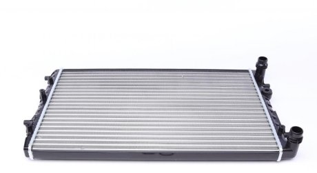 Радиатор охлаждения MAHLE CR 505 000S