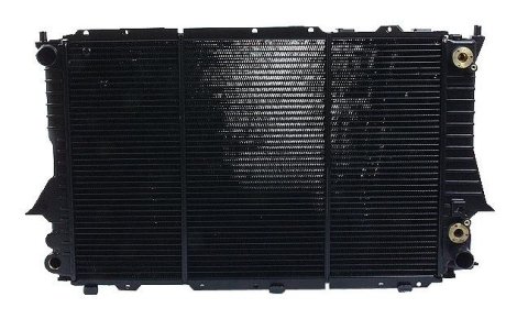 Радиатор охлаждения Starline AIA2084 (фото 1)