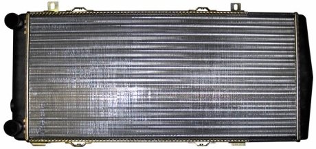 Радиатор охлаждения Starline SA2004 (фото 1)