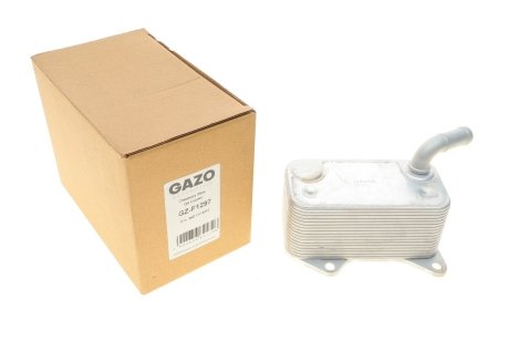 Радиатор масляный VW Passat B6 2.0 FSI 05-10 (теплообменник) GAZO GZ-F1297 (фото 1)